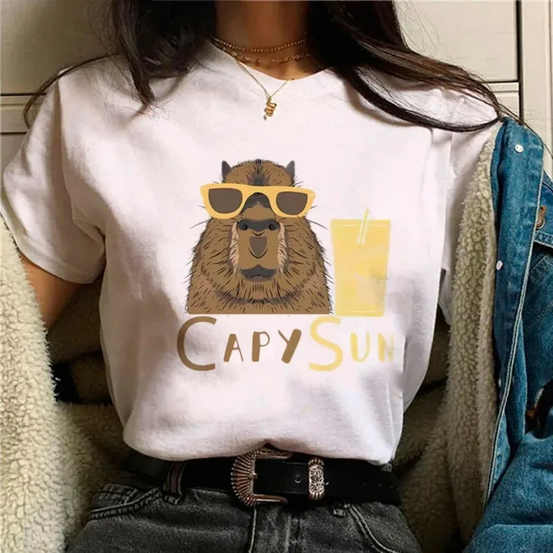 Capy Printed T-shirt Cute Animal T-shirt  Casual